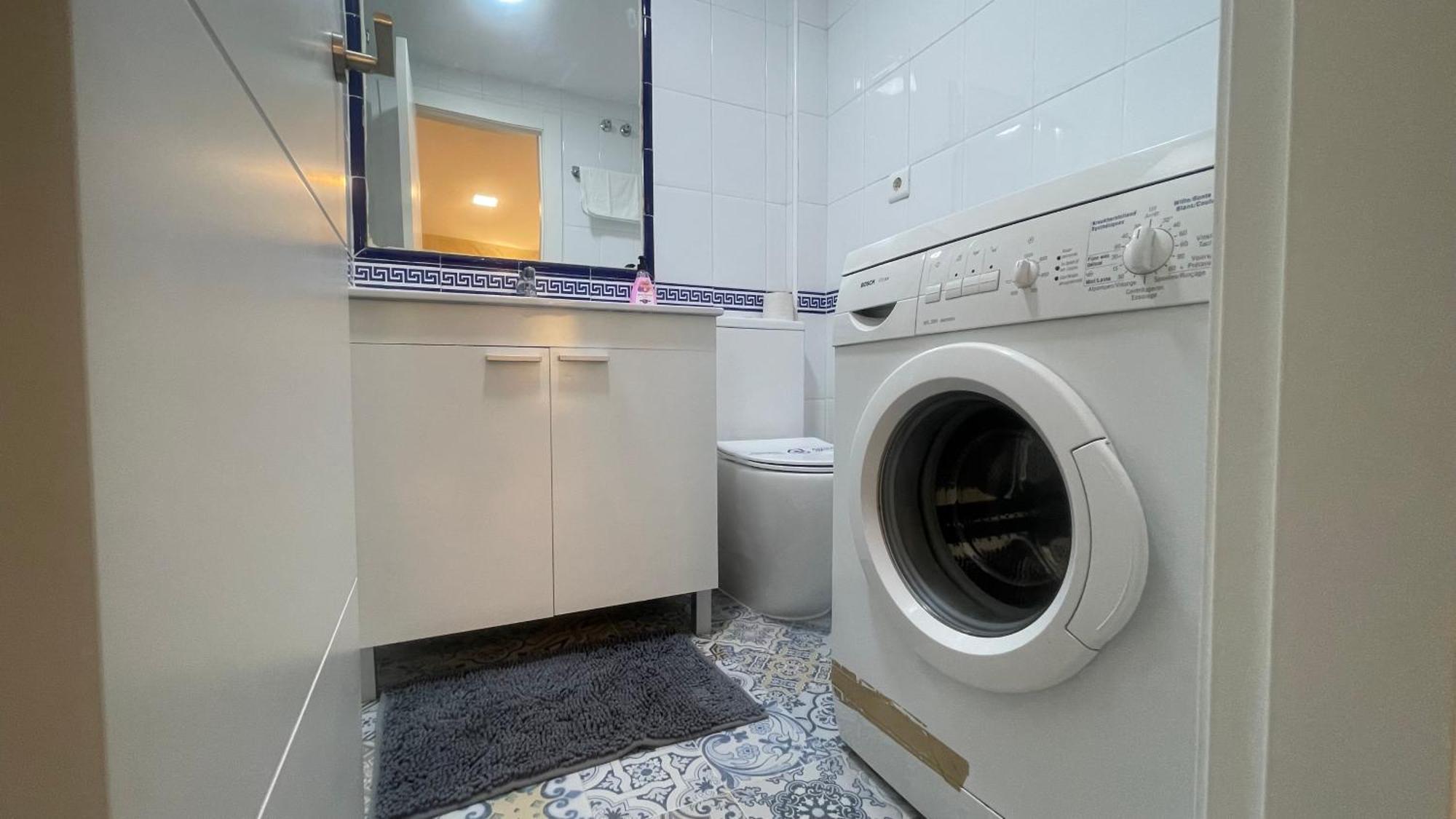 ベナルマデナApartamento Con Vista A La Piscinaアパートメント エクステリア 写真